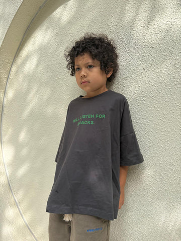 Snacks Tee - Charcoal